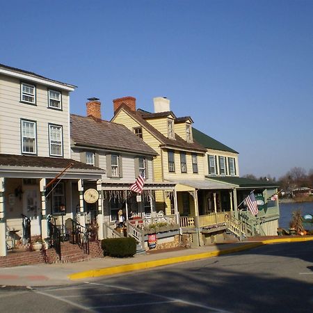 Inn At The Canal Bed & Breakfast Chesapeake City Exterior foto
